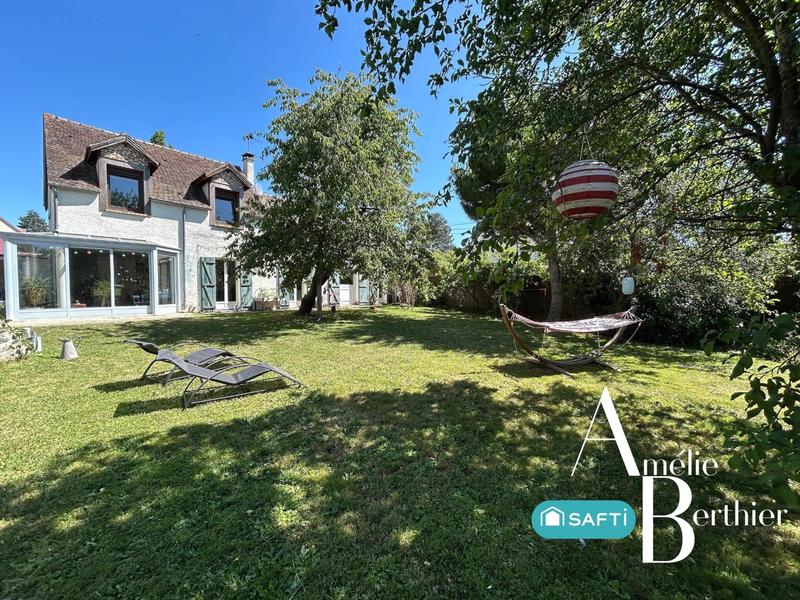 Maison - 200 m² - 8 pièces