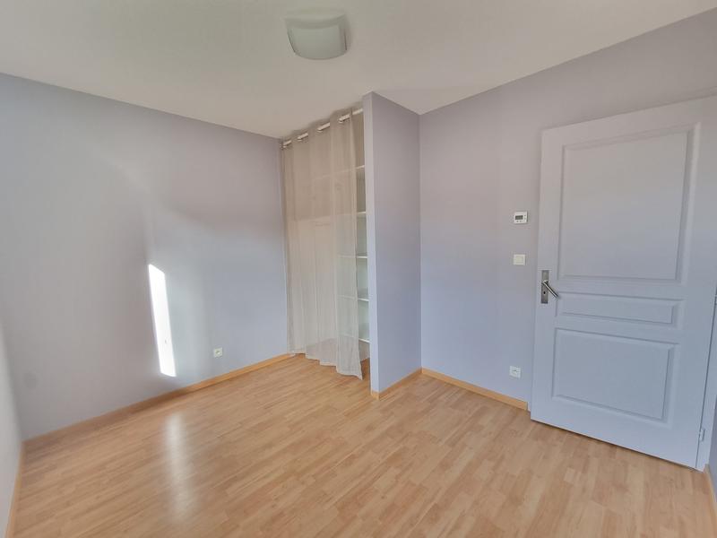 Appartement - 92 m² - 4 pièces