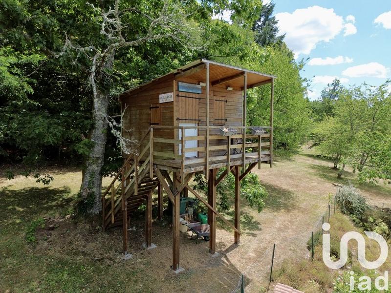 Maison - 200 m² - 8 pièces