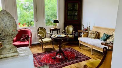 Maison en pierre - 241 m² - 10 pièces