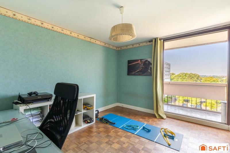 Appartement - 91 m² - 5 pièces