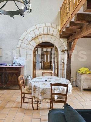 Maison ancienne - 175 m² - 10 pièces