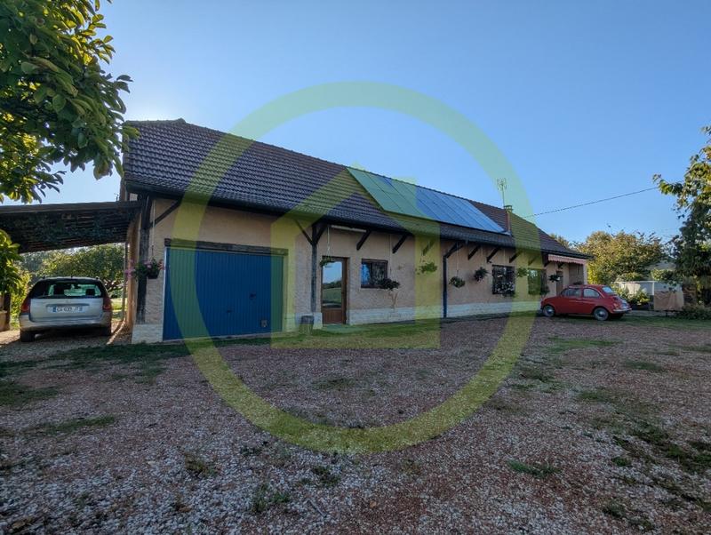 Maison - 131 m² - 8 pièces