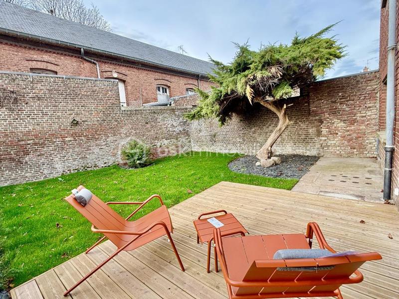 Maison - 165 m² - 6 pièces