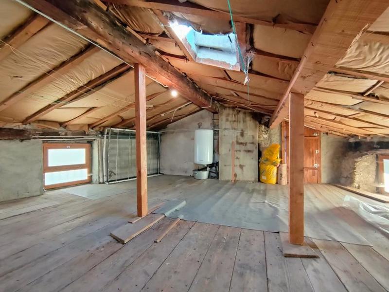 Maison en pierre - 114 m² - 5 pièces