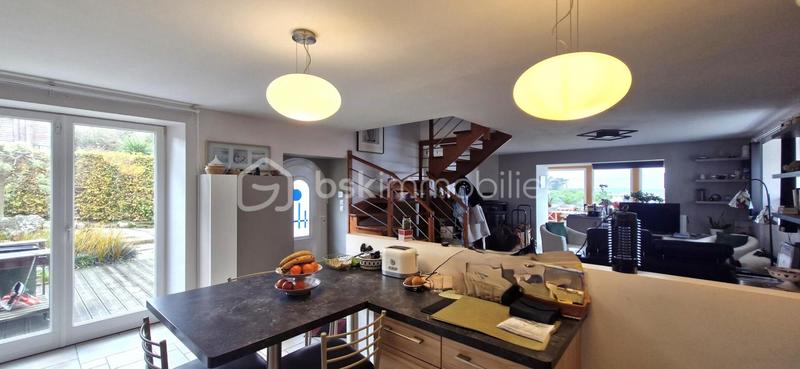 Propriété - 140 m² - 7 pièces