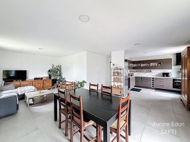 Maison - 82 m² - 4 pièces