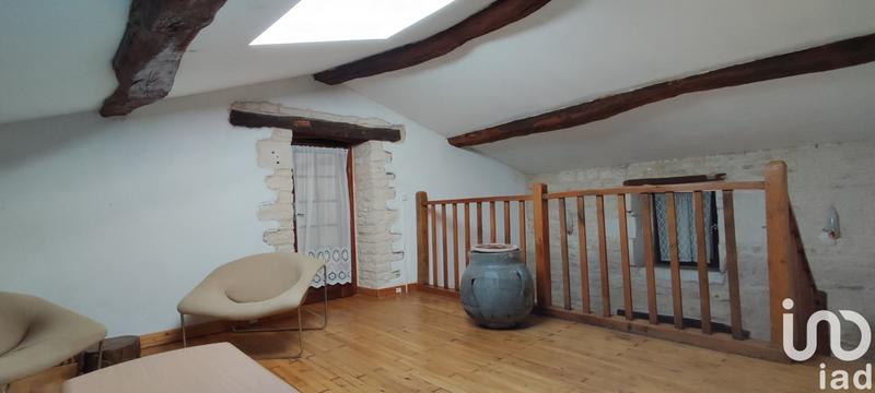 Maison - 214 m² - 8 pièces