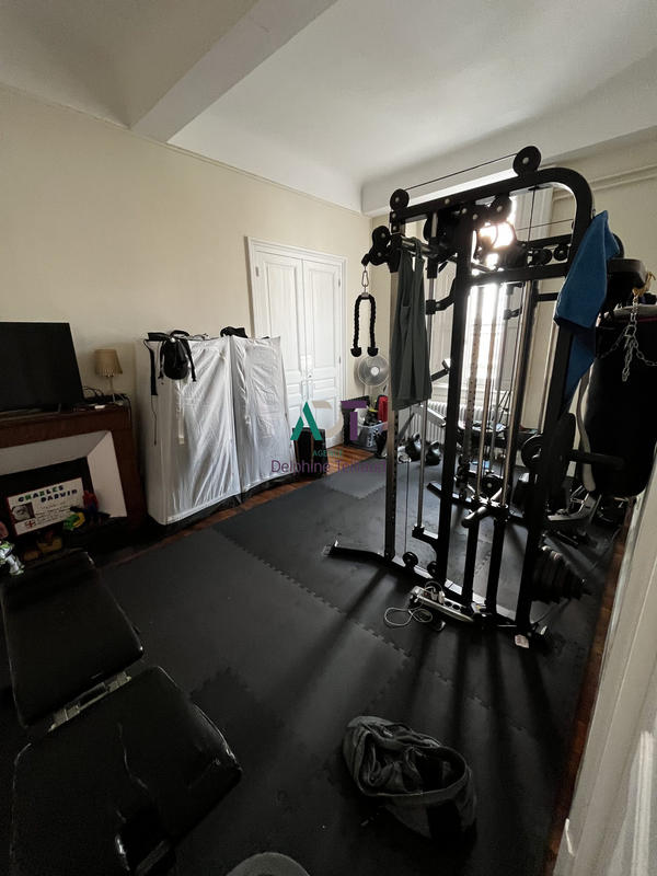 Appartement - 146 m² - 5 pièces