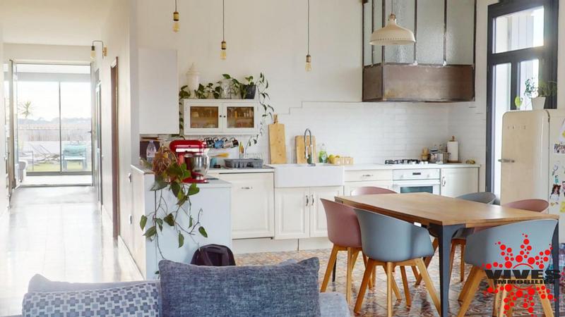 Maison - 295 m² - 7 pièces