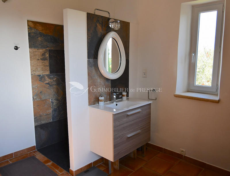 Mas - 170 m² - 7 pièces