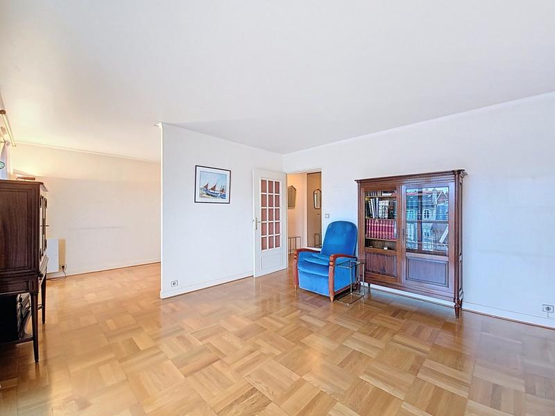 Appartement - 81 m² - 4 pièces