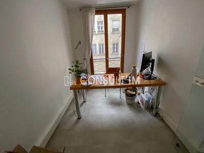 Bureau - 61 m²