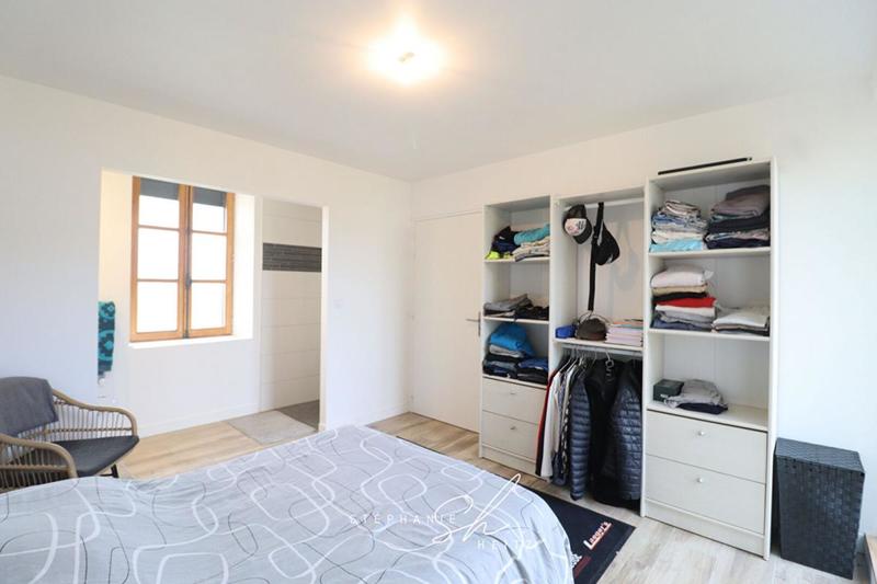 Maison - 128 m² - 8 pièces