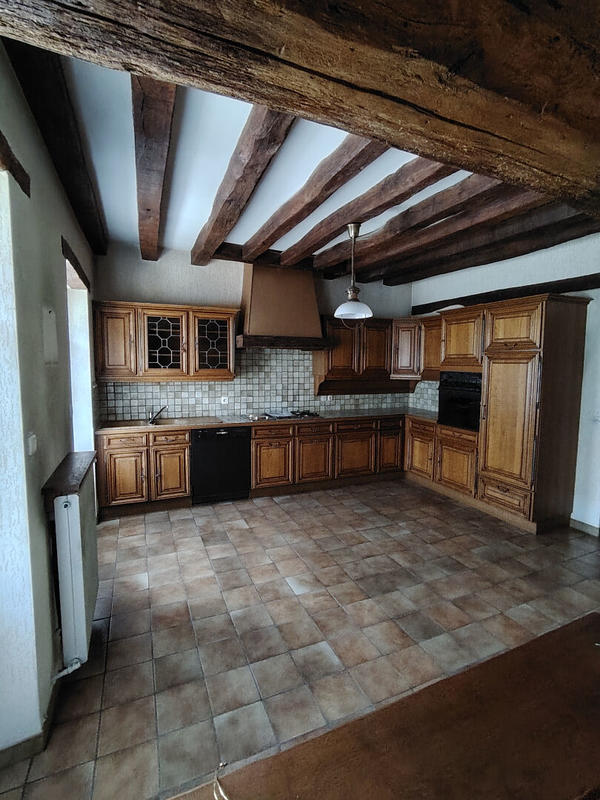 Maison - 177 m² - 6 pièces