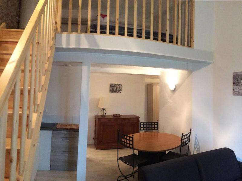 Maison - 400 m² - 8 pièces