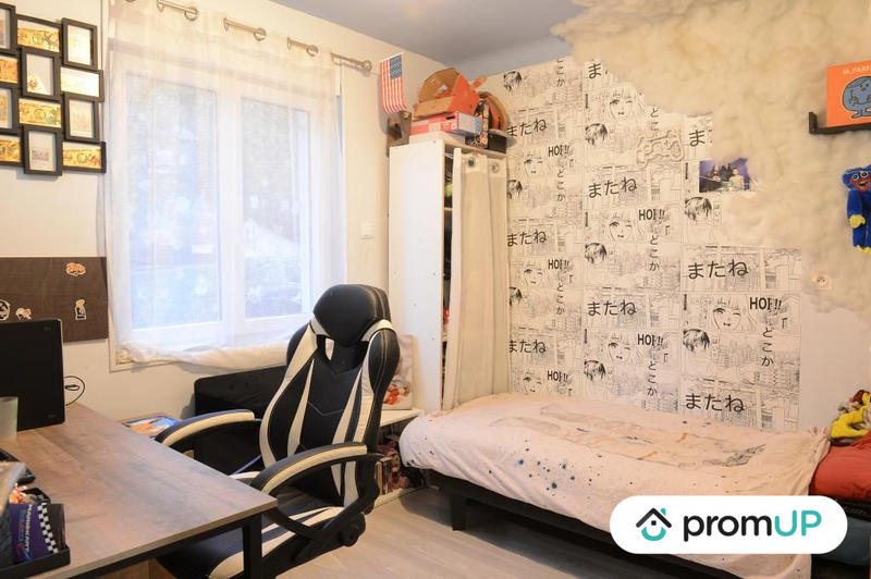 Maison - 140 m² - 5 pièces