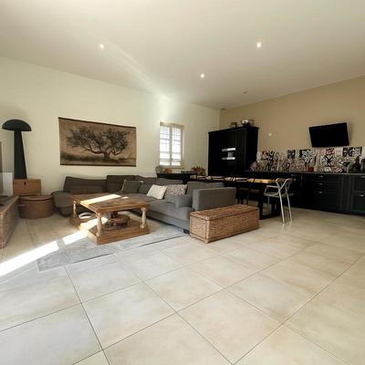 Maison - 96 m² - 3 pièces