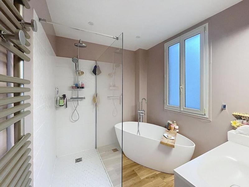 Appartement - 70 m² - 3 pièces