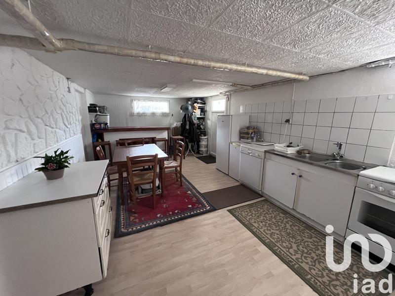 Maison - 98 m² - 5 pièces