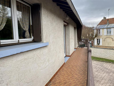 Maison - 120 m² - 5 pièces