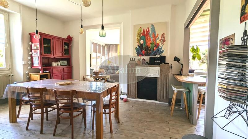 Maison - 130 m² - 6 pièces