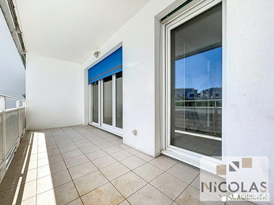 Appartement - 83 m² - 4 pièces