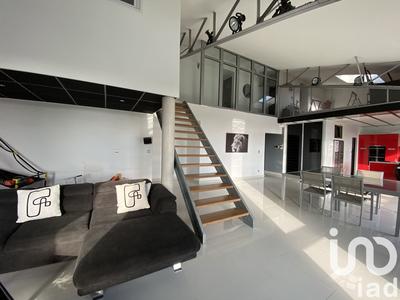 Maison - 239 m² - 7 pièces