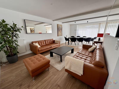 Maison traditionnelle - 291 m² - 8 pièces