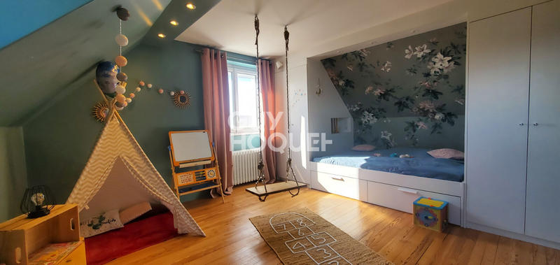 Maison - 149 m² - 6 pièces