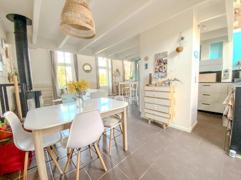 Maison - 101 m² - 5 pièces