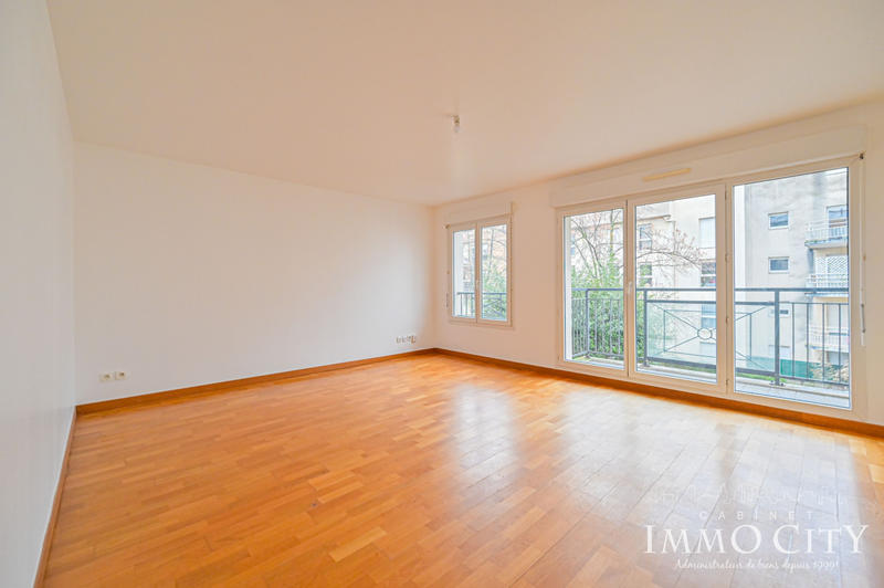 Appartement - 79 m² - 4 pièces