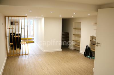 Local commercial - 47 m² - 1 pièce