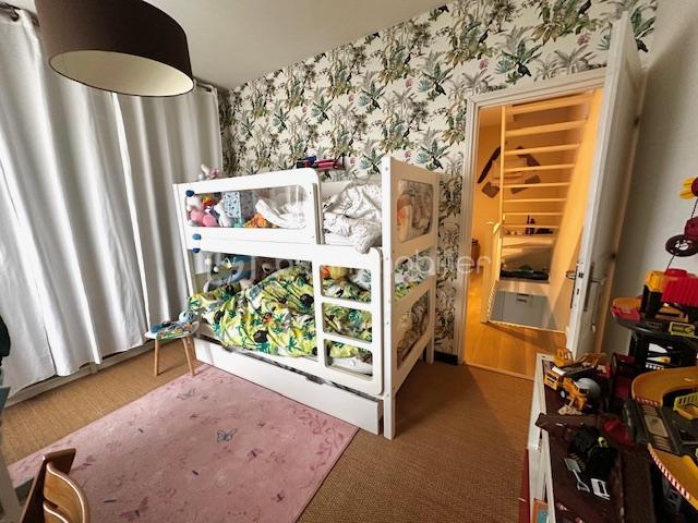 Maison de ville - 85 m² - 5 pièces