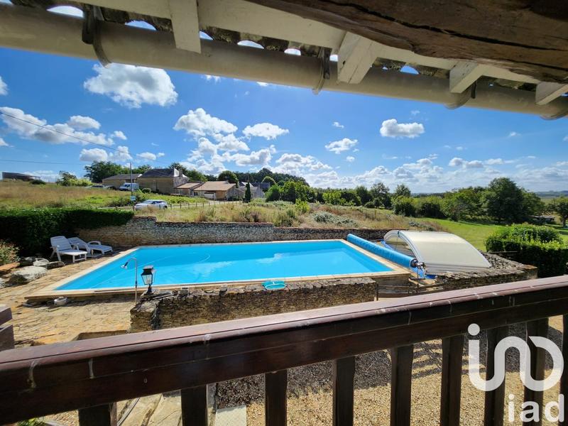 Maison - 200 m² - 5 pièces