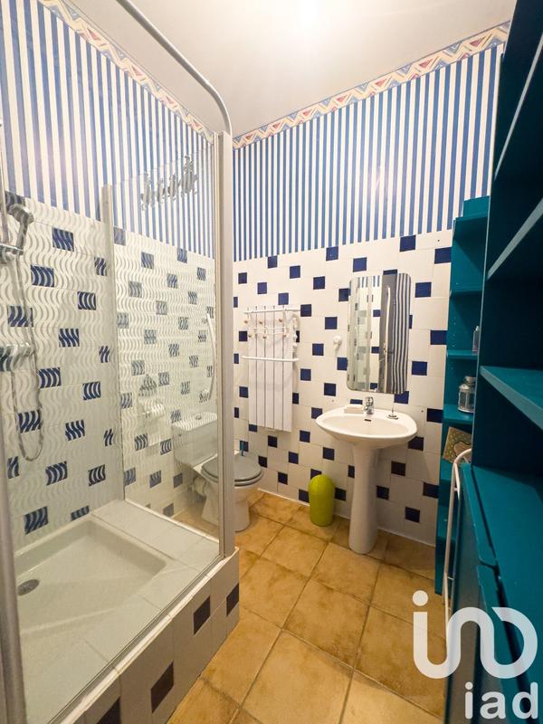 Maison - 262 m² - 10 pièces