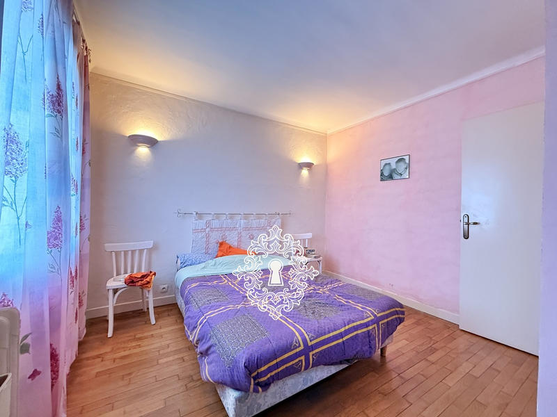 Maison - 102 m² - 4 pièces