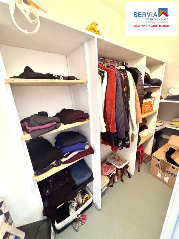 Maison traditionnelle - 102 m² - 4 pièces