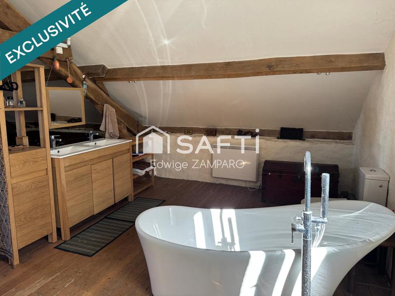 Maison - 280 m² - 9 pièces