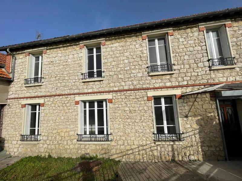 Maison - 108 m² - 5 pièces