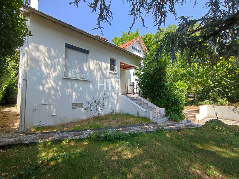 Maison - 165 m² - 7 pièces