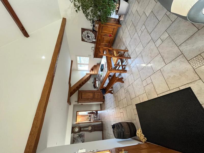 Maison - 200 m² - 8 pièces