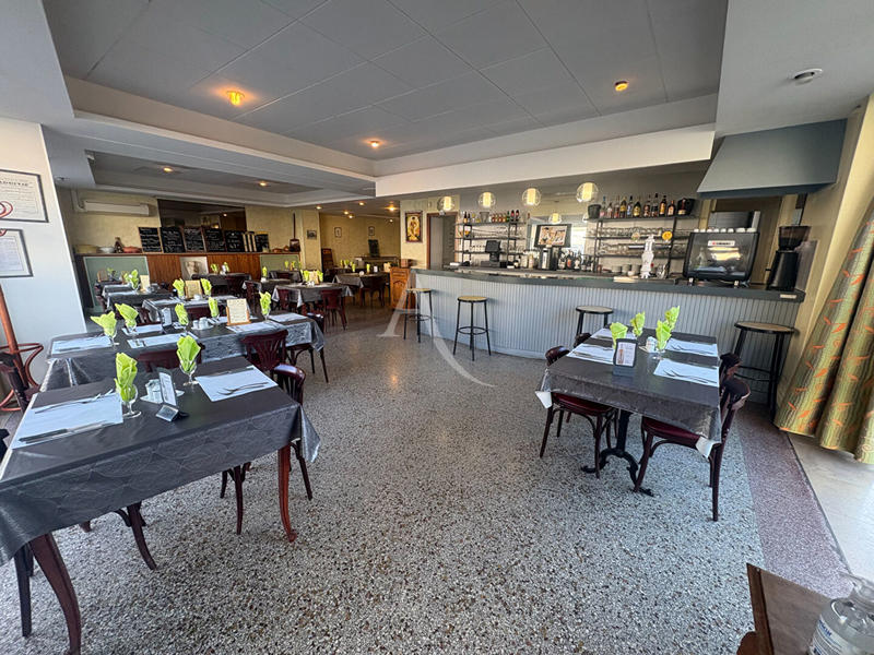 Local commercial - 238 m²