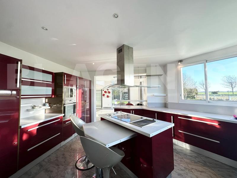 Maison contemporaine - 162 m² - 5 pièces