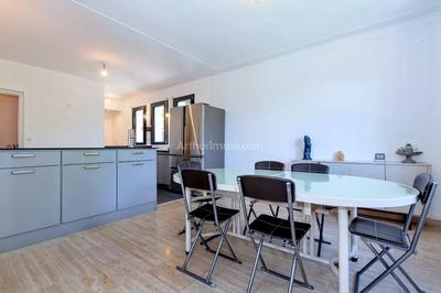 Maison - 193 m² - 7 pièces