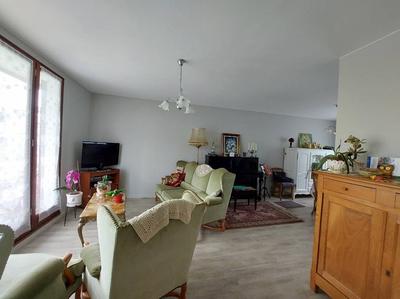 Maison - 77 m² - 4 pièces