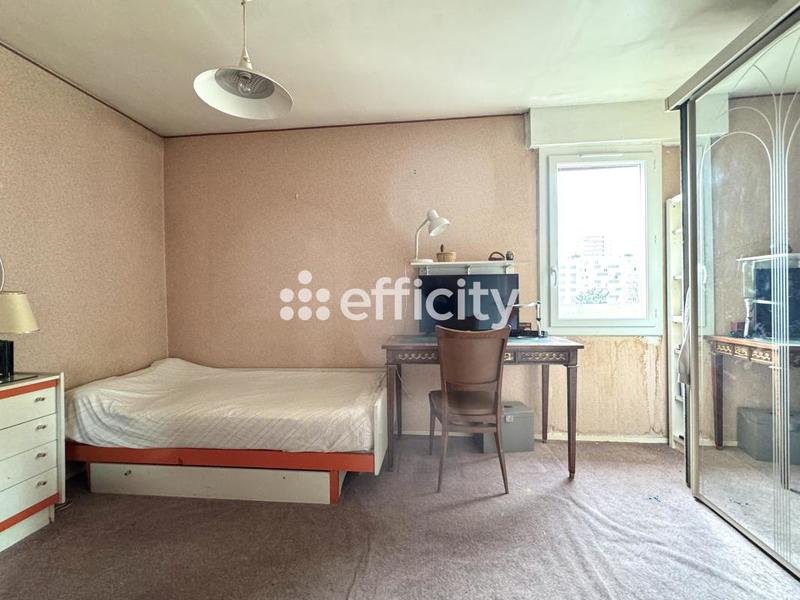 Appartement - 81 m² - 3 pièces