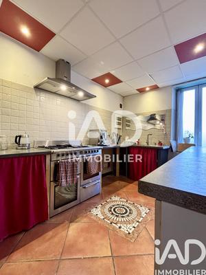 Maison de village - 147 m² - 6 pièces