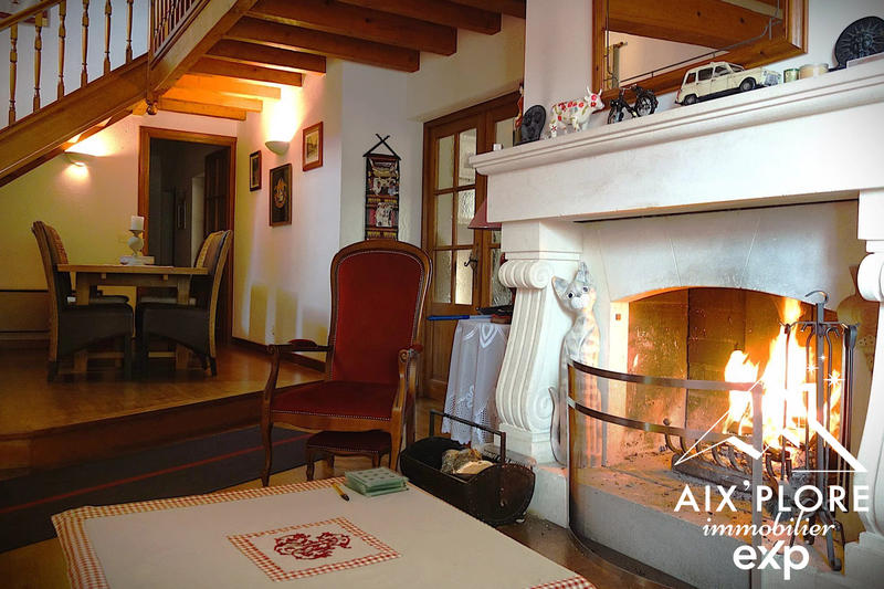 Mas - 417 m² - 7 pièces