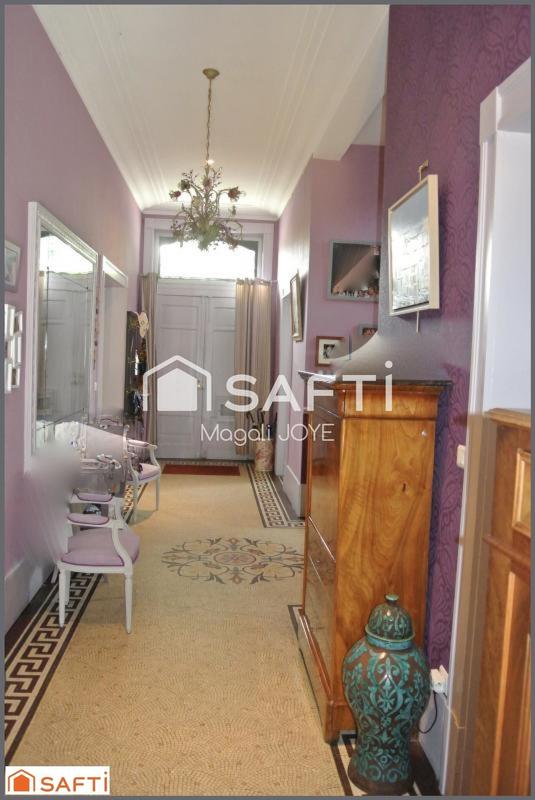 Maison de maîtres - 290 m² - 12 pièces